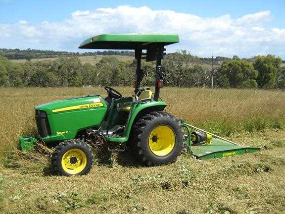 Tractor for sale VIC John Deere 3038E Tractor