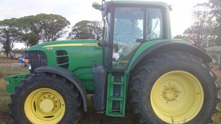 John Deere 7530 Tractor for sale WA