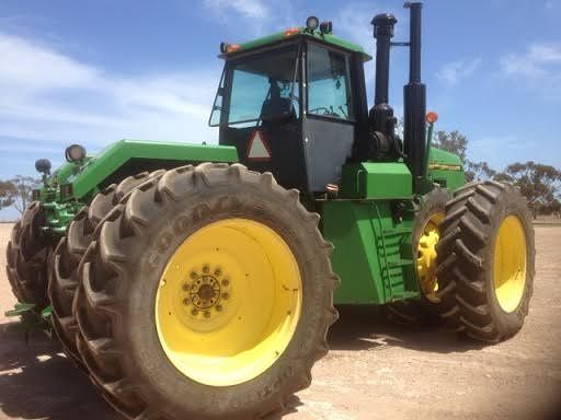 John Deere 8970 Tractor for sale SA