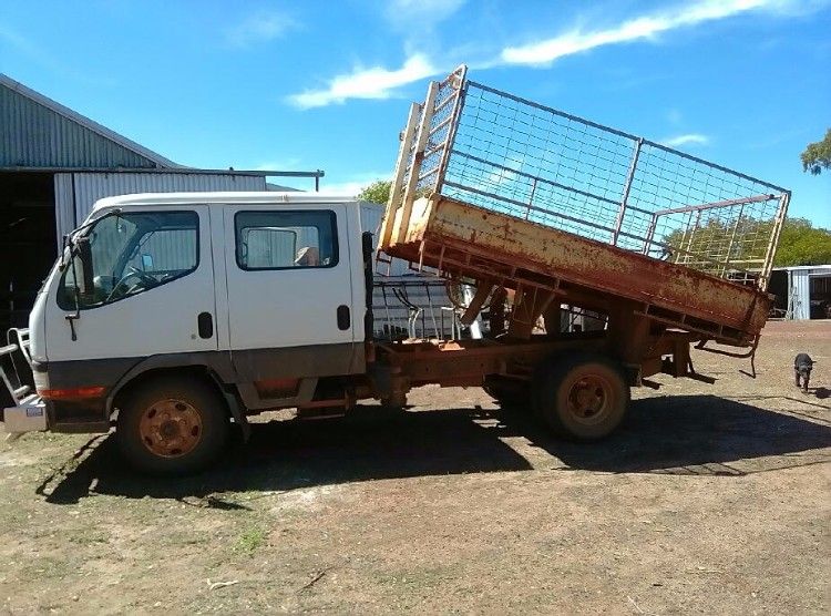 6 Ton Rated Mitsubishi Canter Dual Cab Tipper Truck for sale WA