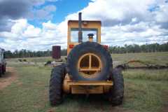 Dads grader for sale and more 076.JPG