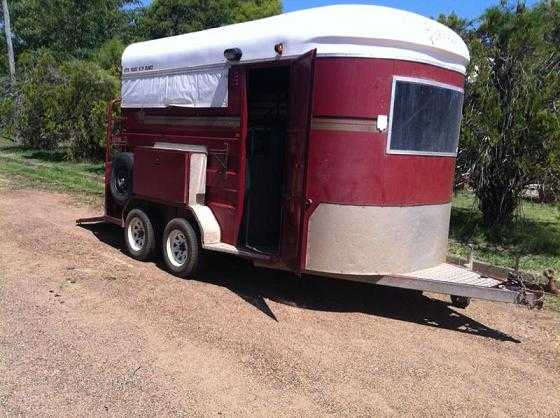 Otto Tuza 3 Horse Angle Float Horse Transport for sale QLD Taroom