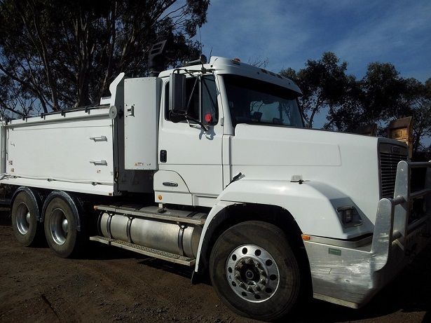 RMJ Super Dog Trailer Frieghtliner FL112 Series 60 Tipper Truck sale VIC