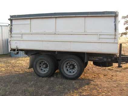 Trailer for sale SA Tandem Axle Pig Trailer