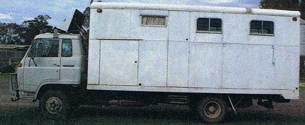 1984 3/4 Horse Isuzu Horse Truck horse Transport for sale NSW Corowa
