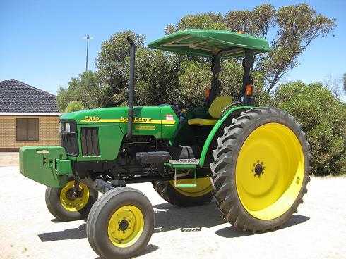 John Deere 5320 Tractor for sale SA Nildottie