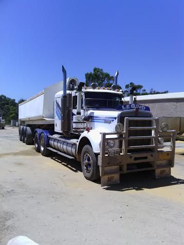 Kenworth 1987 W Model 3406B Truck for sale WA Augusta