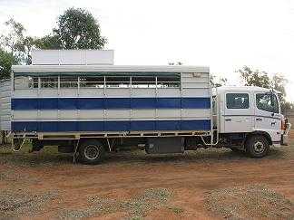 Truck for sale QLD Dual Cab FD Hino Truck