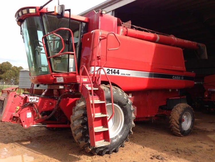 Header Case IH 2144 Farm Machinery for sale Vic 