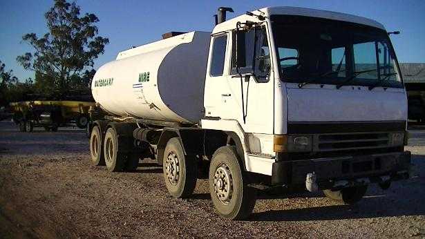 Mitsubishi 8x4 Water Truck for sale QLD Moonie