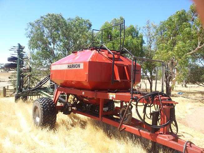 Harman 1900 Airseeder Bin Farm Machinery for sale WA Beverley 