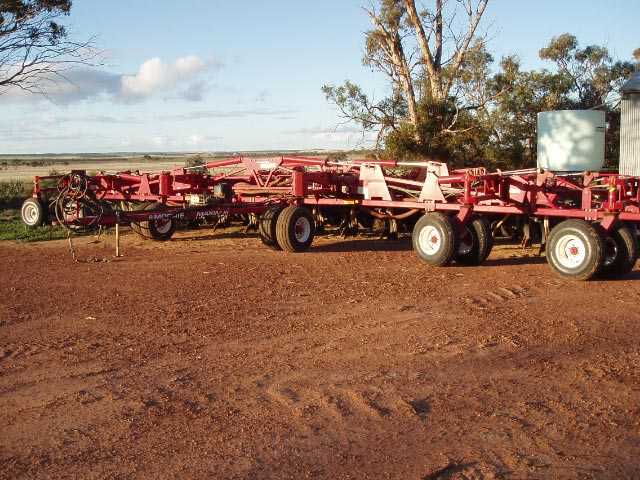 Farm Machinery for sale WA Morris Maxim 111 Cultivator Bar