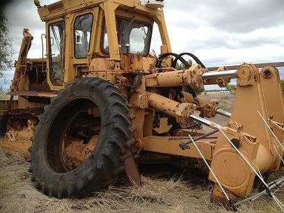 Earthmoving Equipment for sale QLD Komatsu 150A Dozer