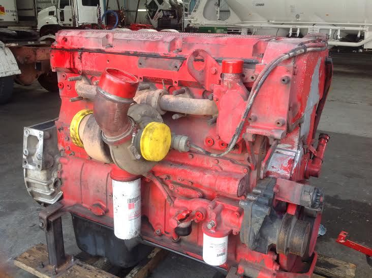 2001 Cummins Signature 600hp Motor Truck parts for sale Qld 