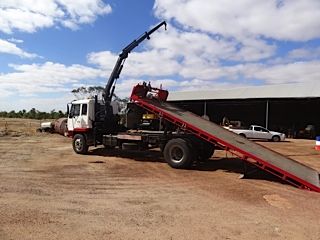 Mitsubishi FM515 Truck &amp; Tilt Tray with Hiab Crane Truck for sale WA 