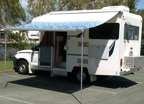 Motorhome for sale QLD White Toyota Hilux Suncamper Sherwood Motorhome