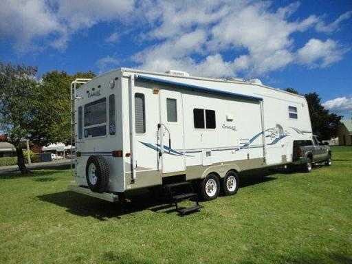 Caravan for sale TAS Keystone Cougar 295EFS Fifth Wheeler Caravan