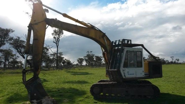 Kato 550 SV2 Excavator for sale WA Cranbrook