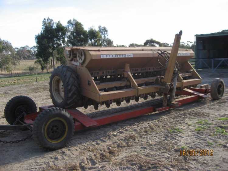 Farm Machinery Beddison Precision Seeder and Landcruiser 111 for sale SA