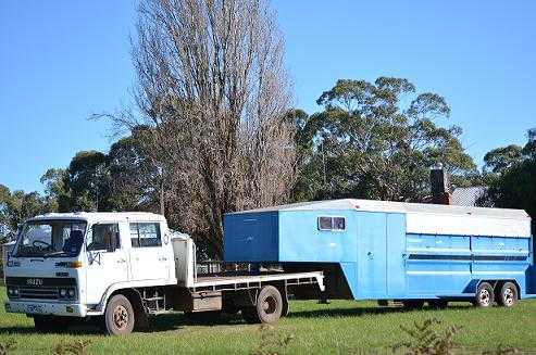 FSR Isuzu Dual Cab Truck &amp; 4 Horse Panton Hill Goosneck for sale Vic