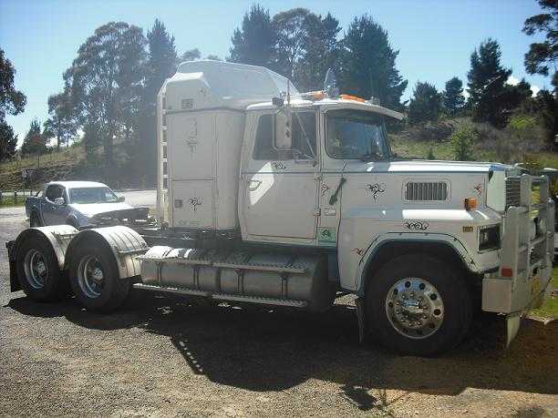 Truck for sale NSW Ford LTL 9000 Truck