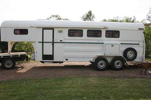 Horse Transport for sale NSW 4 Horse Macro Gooseneck