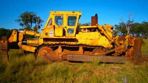 Earthmoving Equipment for sale QLD D9H Dozer