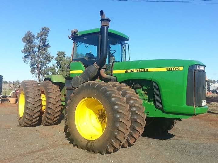 John Deere 9100 &amp; Chamberlain C670 Tractors for sale NSW Lake Cargelligo