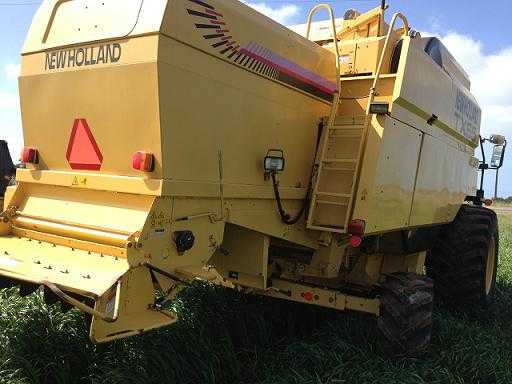 New Holland Tx65 Plus Header Farm Machinery for sale SA Tumby Bay