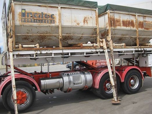 5 Fertilizer Bins, Volvo Truck Body Truck for sale VIC Mildura