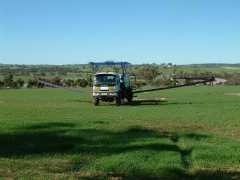 5150 Tank Boomspray (5.jpg