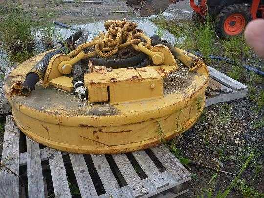 Earthmoving Equipment for sale QLD 4 Ton Magnet &amp; Titan Rock Hammer