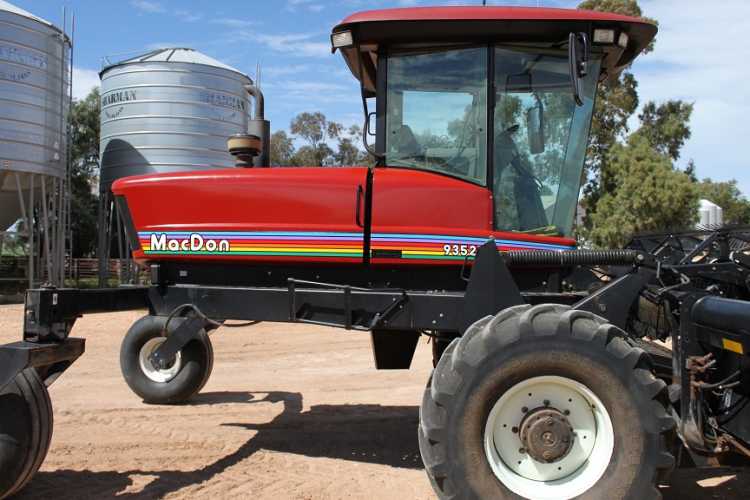 Windrower Macdon 9352C Farm Machinery for sale SA Mid North