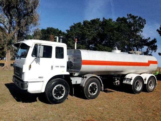 International Acco 2250 D Truck for sale ACT Hall