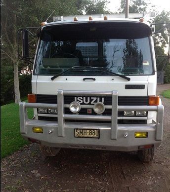 Isuzu FVM 1400 Tray Truck for sale NSW Vineyard
