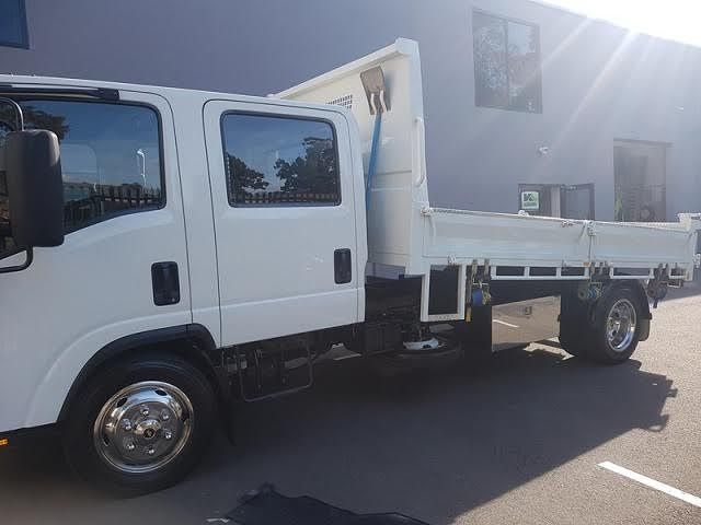 Isuzu 450 Crew Cabin Tipper Truck for sale NSW 