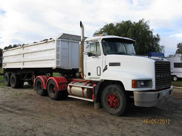 CHR Mack Fleetliner Truck for sale WA