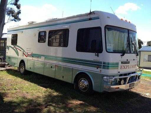 Motorhome for sale Vic 2002 Winnebago Explorer 31&#039;