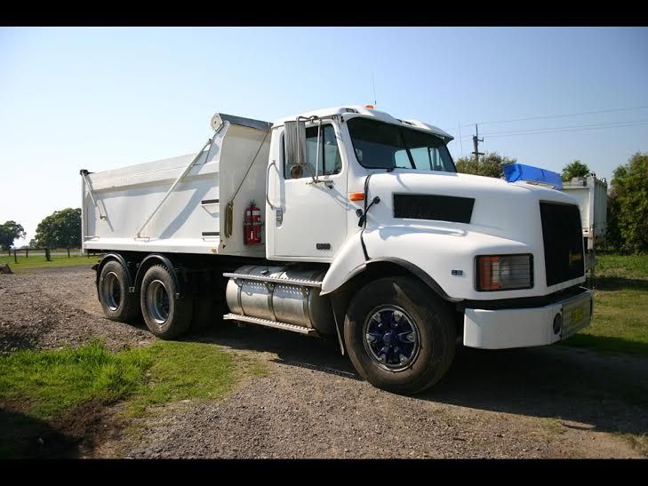 International S Line 3600 Tipper Truck for sale NSW