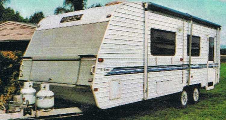 22ft Evernew E-Series Caravan 2004 model For sale VIC