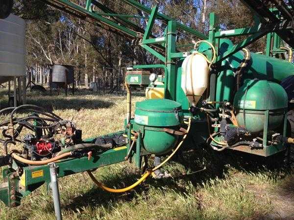 4000L Goldacres Boomspray Farm Machinery for sale WA Gibson