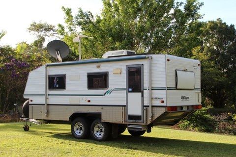 20 Foot Off Road 2000 Bushtracker Caravan for sale Qld